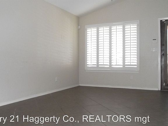 2nd image of 1843 Shreya St