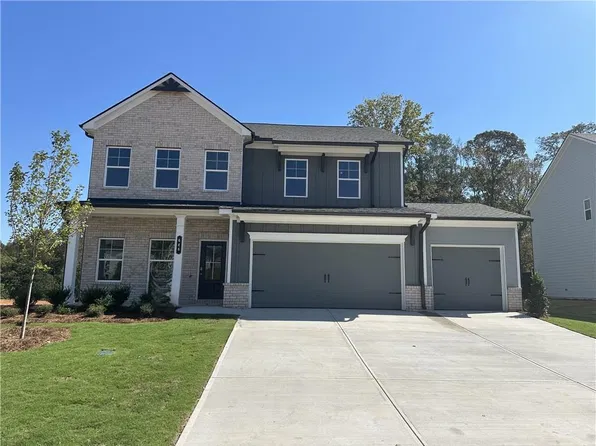 646 Winding Rose Dr, Hoschton, GA 30548