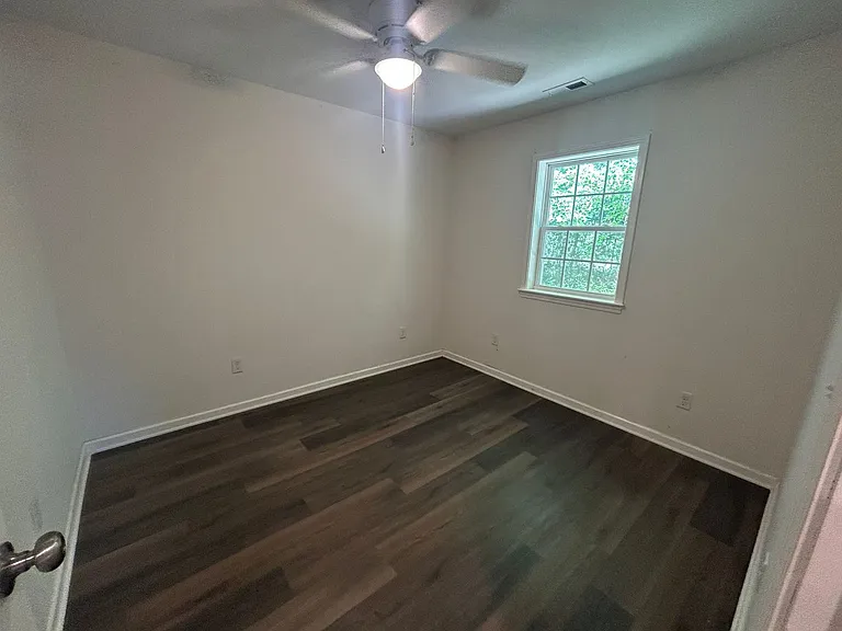 614 Saint Johns Church Rd — Photo 17