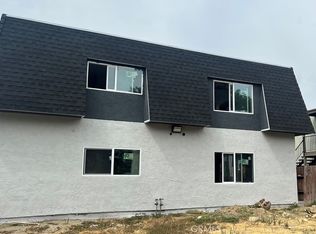 16020 Valencia Ct, Fontana, CA 92335