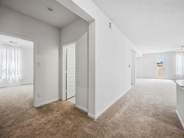 18206 Spruce Cottage Dr — Photo 15