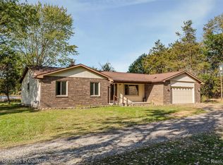 11200 Ford Rd, Brighton, MI 48116