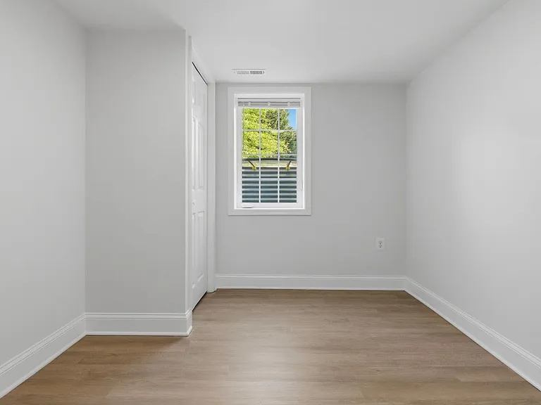 5633 Jamestown Rd — Photo 39