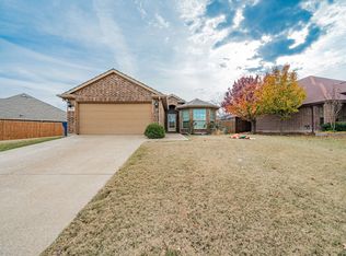 409 Jasmine Cir, Nevada, TX 75173