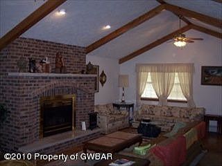 4th image of 1432 W Mountain Lake Dr