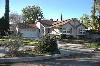 1st image of 6615 Glade Ave