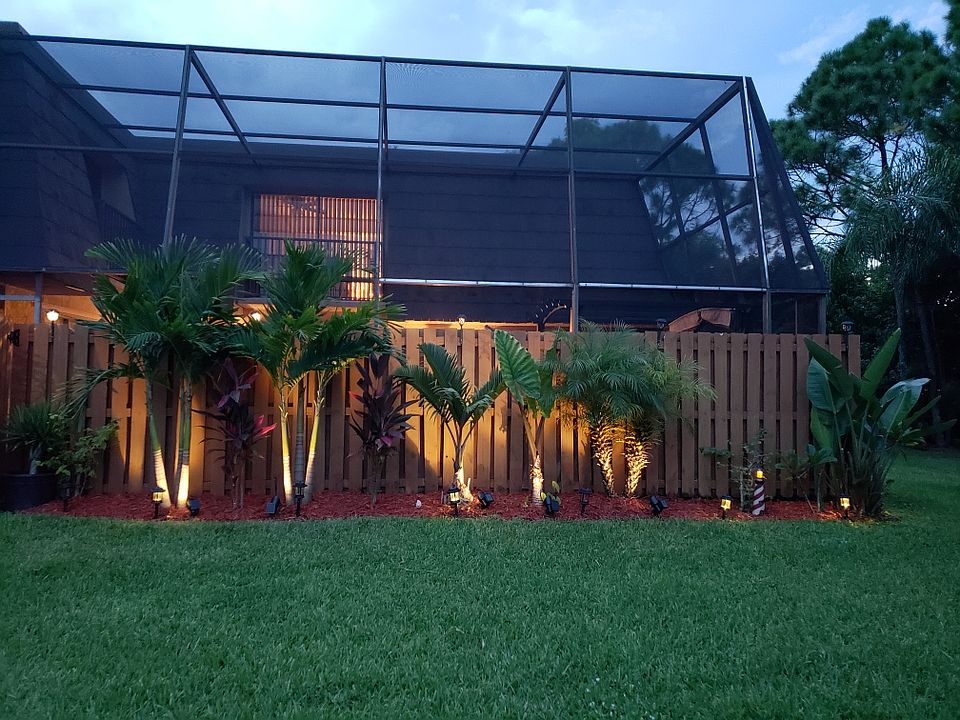 Updated 3 Bedrooms/3 bath 