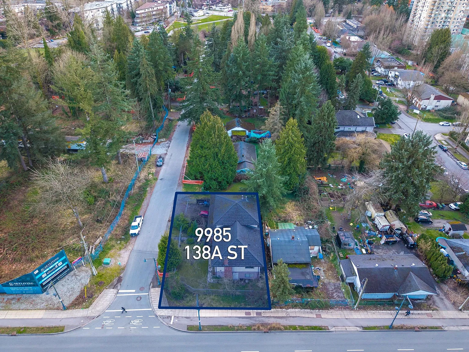 9985 138a St photo 1