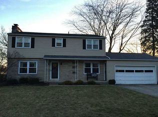 11 Whitaker Dr, London, OH 43140