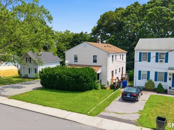 102 Brandegee Avenue, Groton, CT 06340