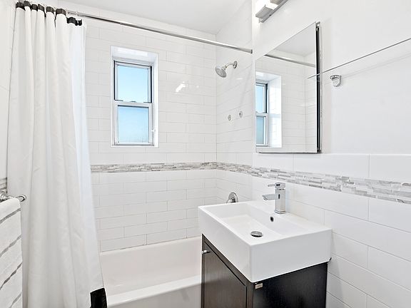 5th image of 5605 31st Ave #I4p