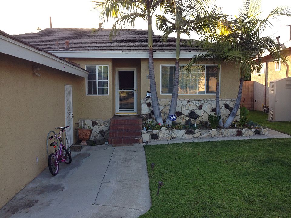 2nd image of 1412 Mildine Dr