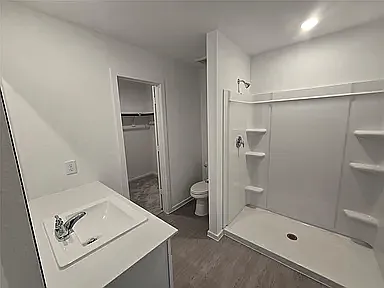 Photo is a copy of the 3D Model for reference.