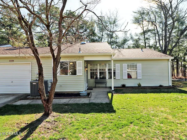 655A Pulham Court, Manchester, NJ 08759