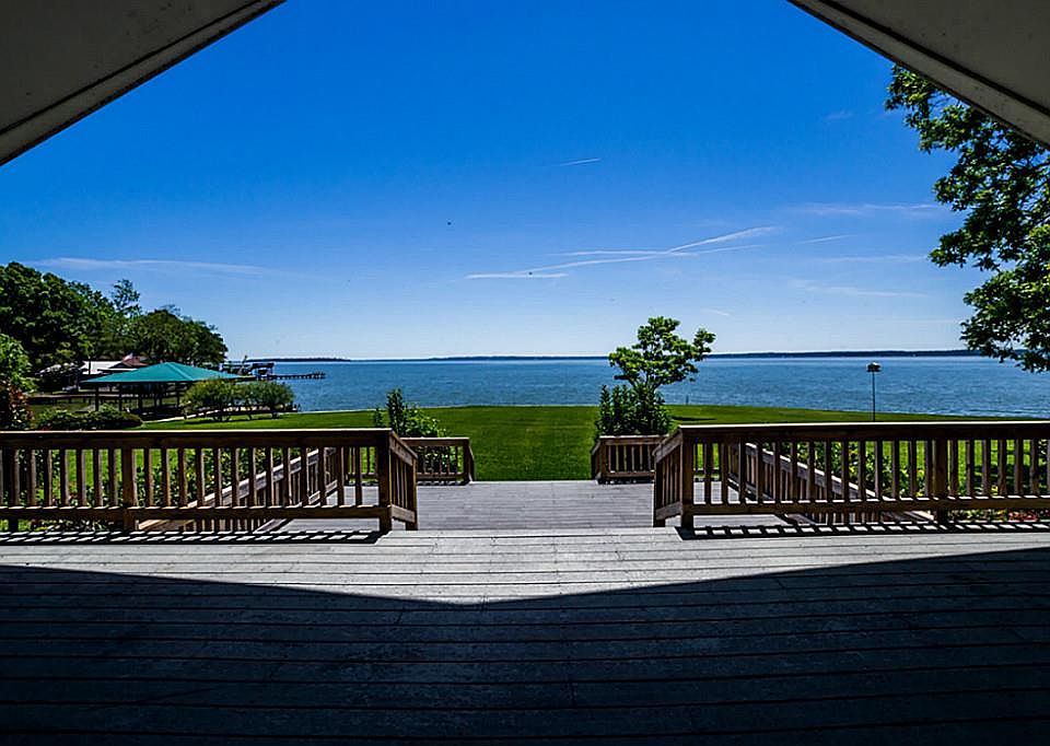 1st image of 181 Mallard Point