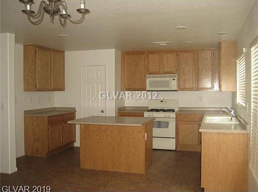 3rd image of 548 Mayfair Walk Ave #0