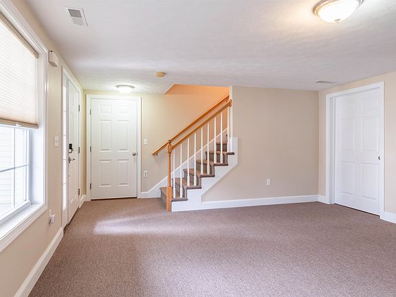 3rd image of 51 Hollow Ridge Drive #24