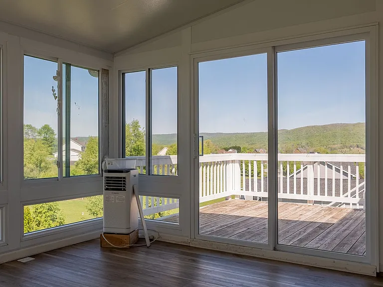 1701 Stratford View Dr — Photo 71
