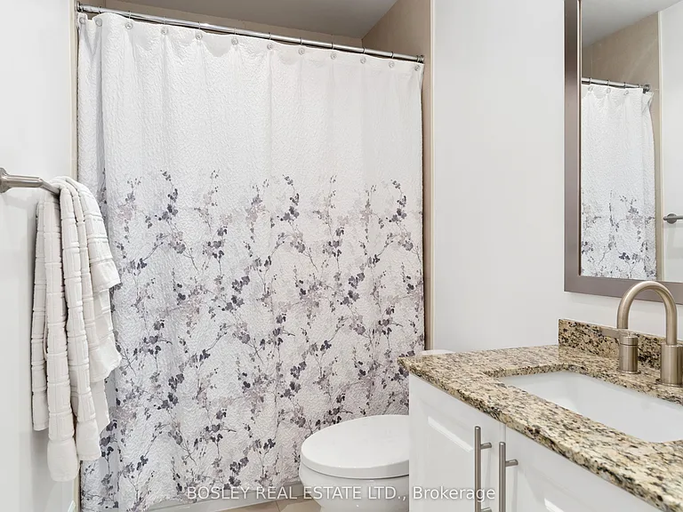 16 Harbour St #4501 — Photo 14