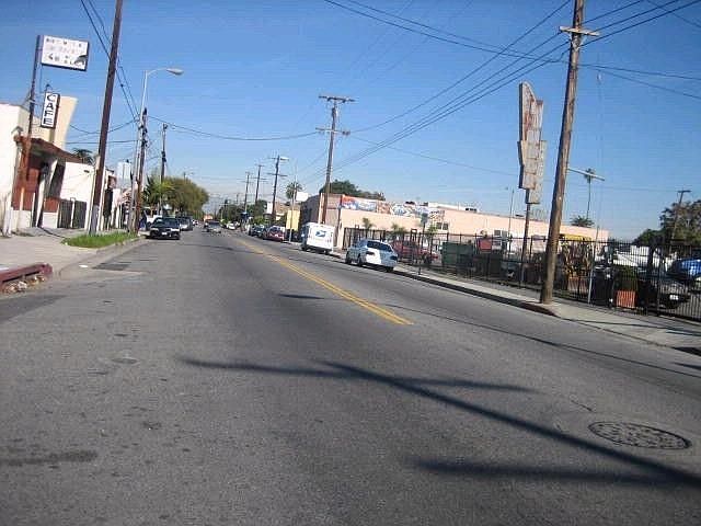 2nd image of 9824 Compton Ave