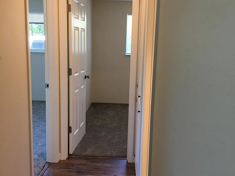 603 NW Linden Ave #603 — Photo 4