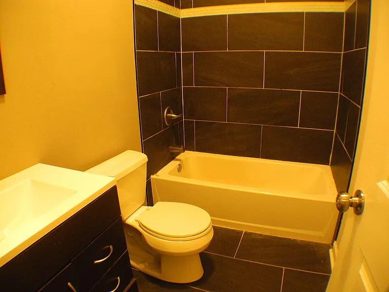 1509 W Girard Ave #10 — Photo 9