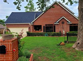 7405 NW 32nd St, Bethany, OK 73008