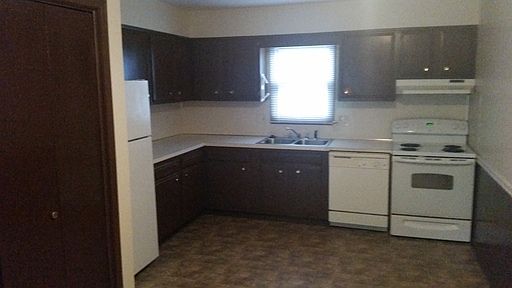 1st image of 2042 Mapleview St SE