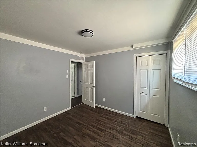 8145 Lozier Ave — Photo 10
