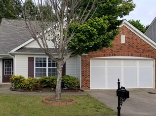 220 Winterbury Dr, Canton, GA 30114