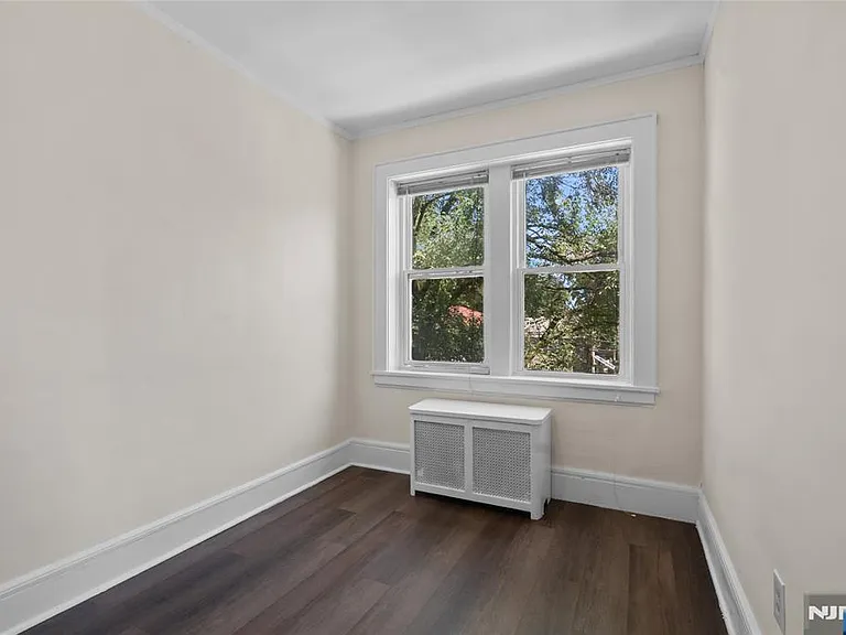 60-62 Elmwood Ave — Photo 12