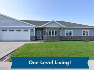 4628 44th Ave S, Fargo, ND 58104