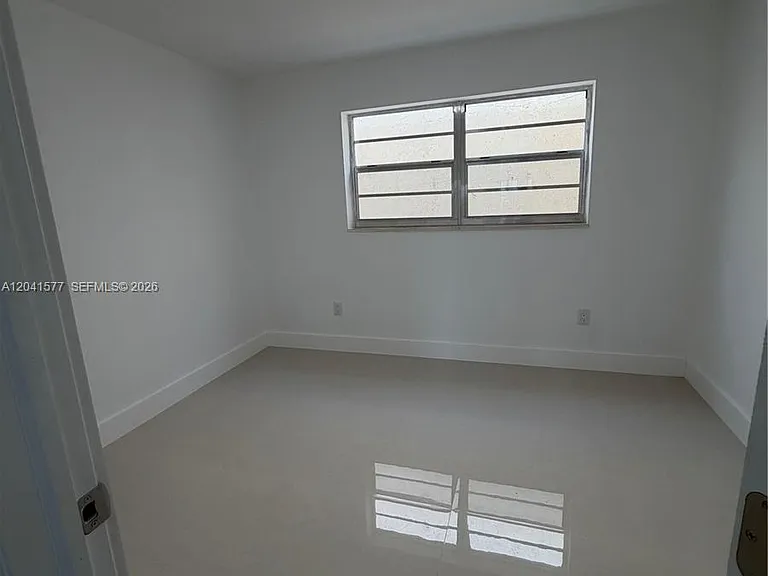 1551 W Okeechobee Rd #3 — Photo 3