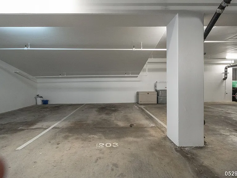2533 Ala Wai Blvd #1203 — Photo 30