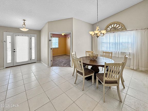 5th image of 91 Windridge Ln