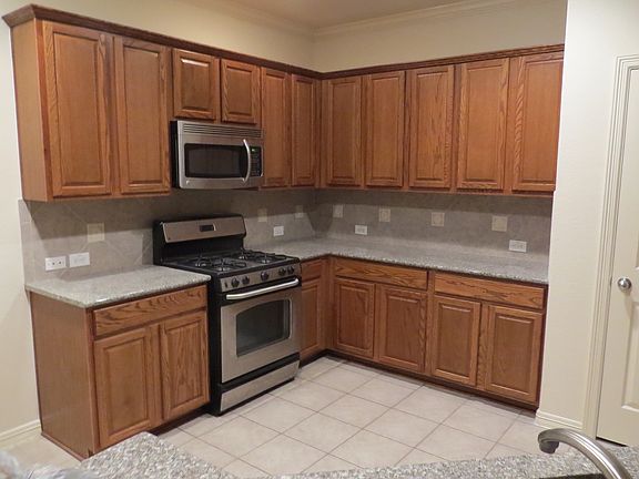2nd image of 6178 Newcastle Ln