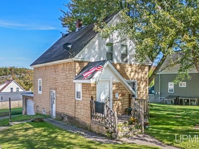 1001 Forest St, Niagara, WI, 54151