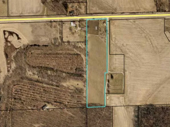 1305 540th St SW, Wellman, IA 52356