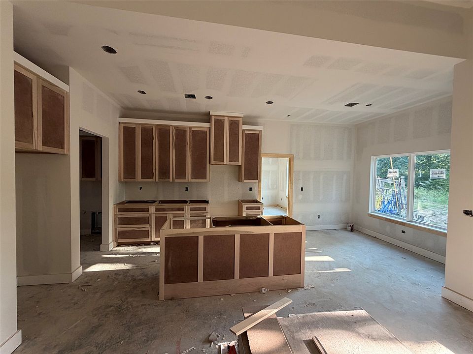2nd image of 4354 S Waco Ave