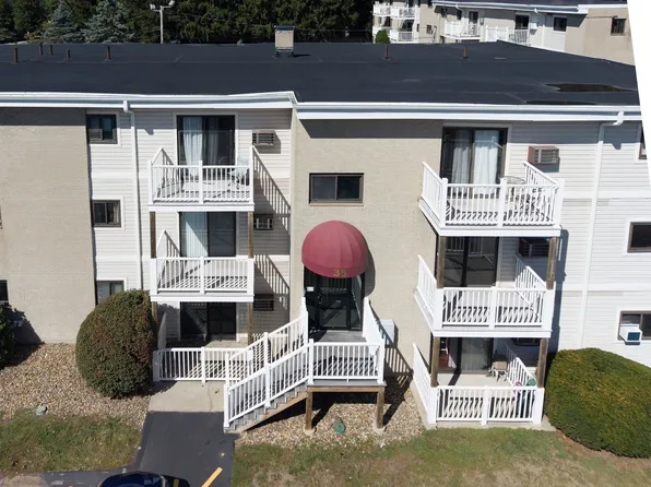 35 Hosmer St APT 19, Marlborough, MA 01752