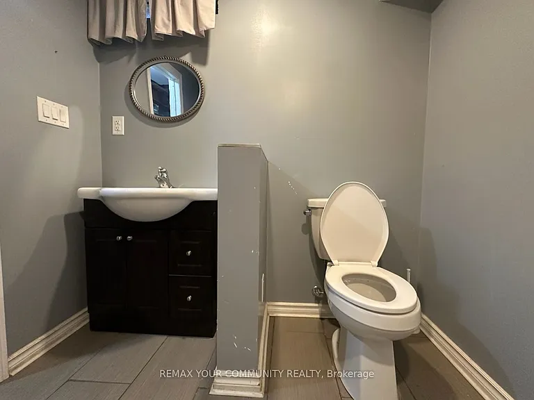 9 Buchanan Cres — Photo 20