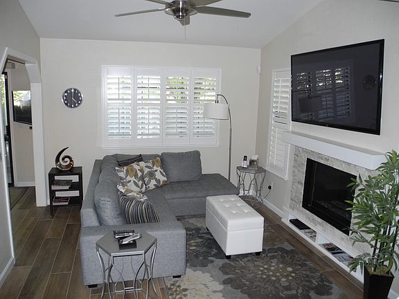 5th image of 2575 Meadow Ln APT 5