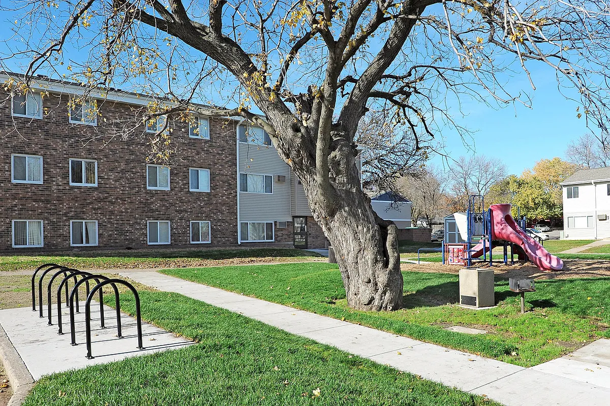 Building Photo - Lonnie Adkins Court