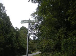 1158 Richards View Ln, Hardy, VA 24101