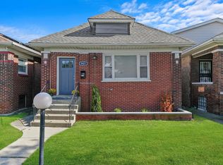9421 S Rhodes Ave, Chicago, IL 60619
