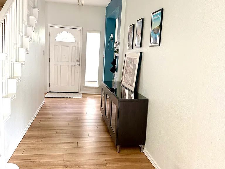 706 Hilltop Dr — Photo 15