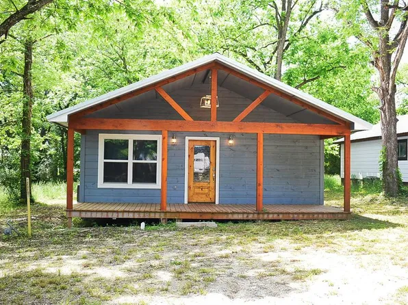 1007 Campbell St, Broken Bow, OK 74728