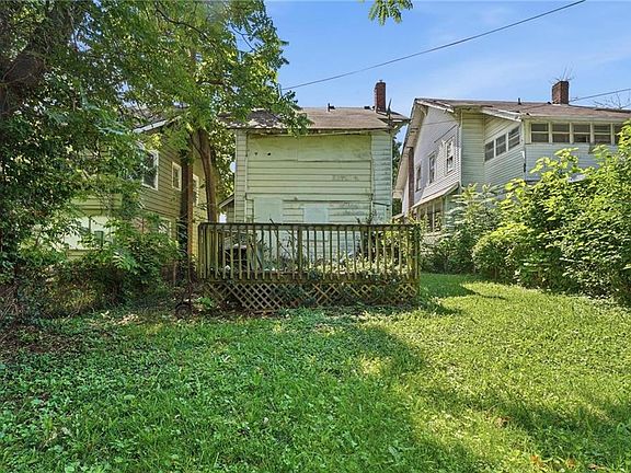 3rd image of 3741 Agnes Ave