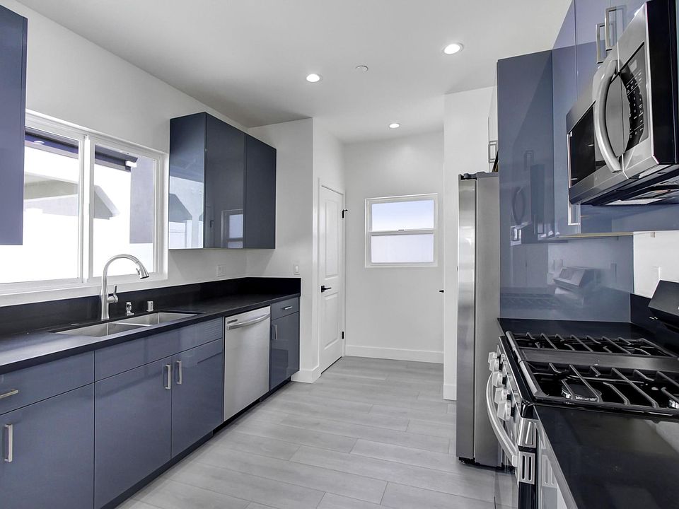 2412 Montrose Ave, Montrose, CA 91020 Zillow