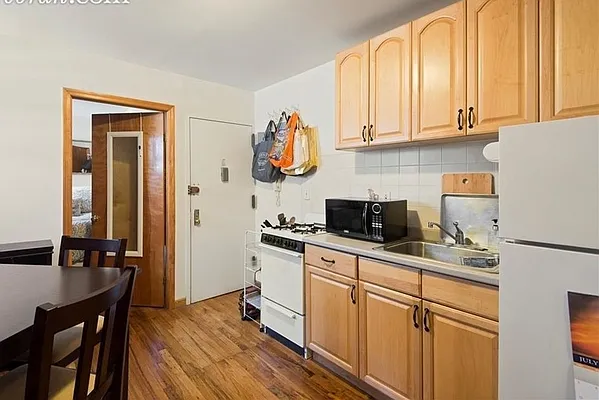 Rented by Christie's International Real Estate Group, LLC | media 3